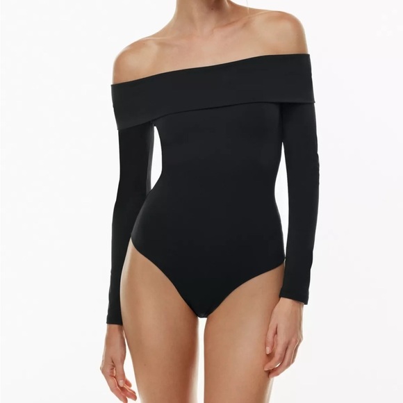 Contour Deci Body Suit | Aritzia - Picture 2 of 9